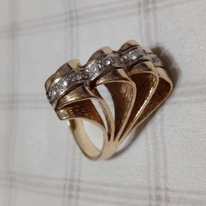 Vintage Style Gold Statement Ring